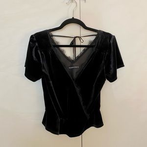 Abercrombie & Fitch black velvet wrap top w/ lace detailing and tie back, small